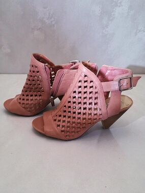 Vince Camuto Dusty Pink Laser-Cut Peep-Toe Slingback Block Heels